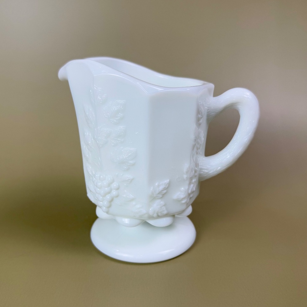 Westmoreland Milk Glass Grape Pattern Footed Creamer – Vintage Mid-Century - Picture 7 of 13